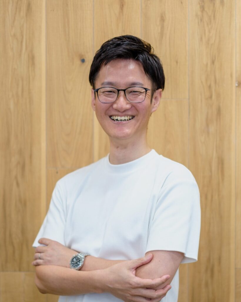 伊比 友明